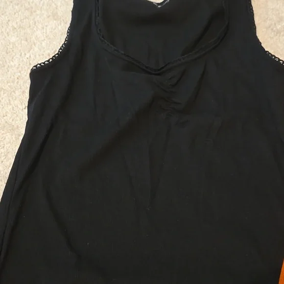 Old Navy Cinched Ribbed Knit Crop Tank Bundle - Picture 3 of 9